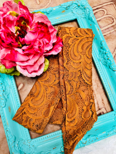 Lady the Brand Copper Lace Twilly