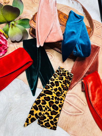 Velvet Scarf Tie