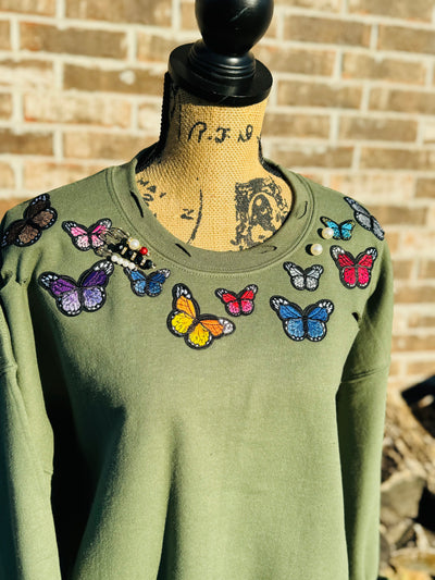 3D Butterfly Crew Neck