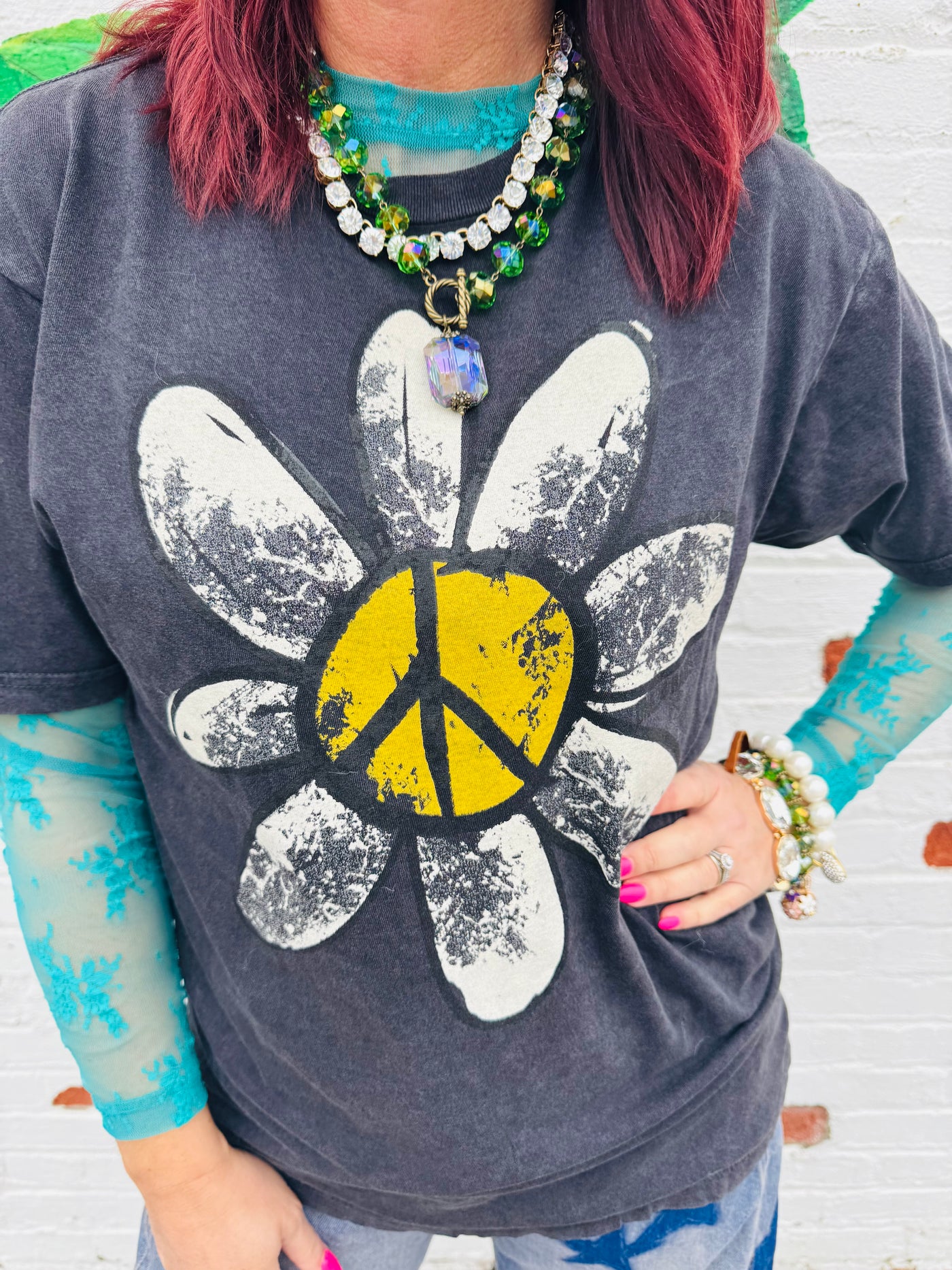 Peace Daisy Tee