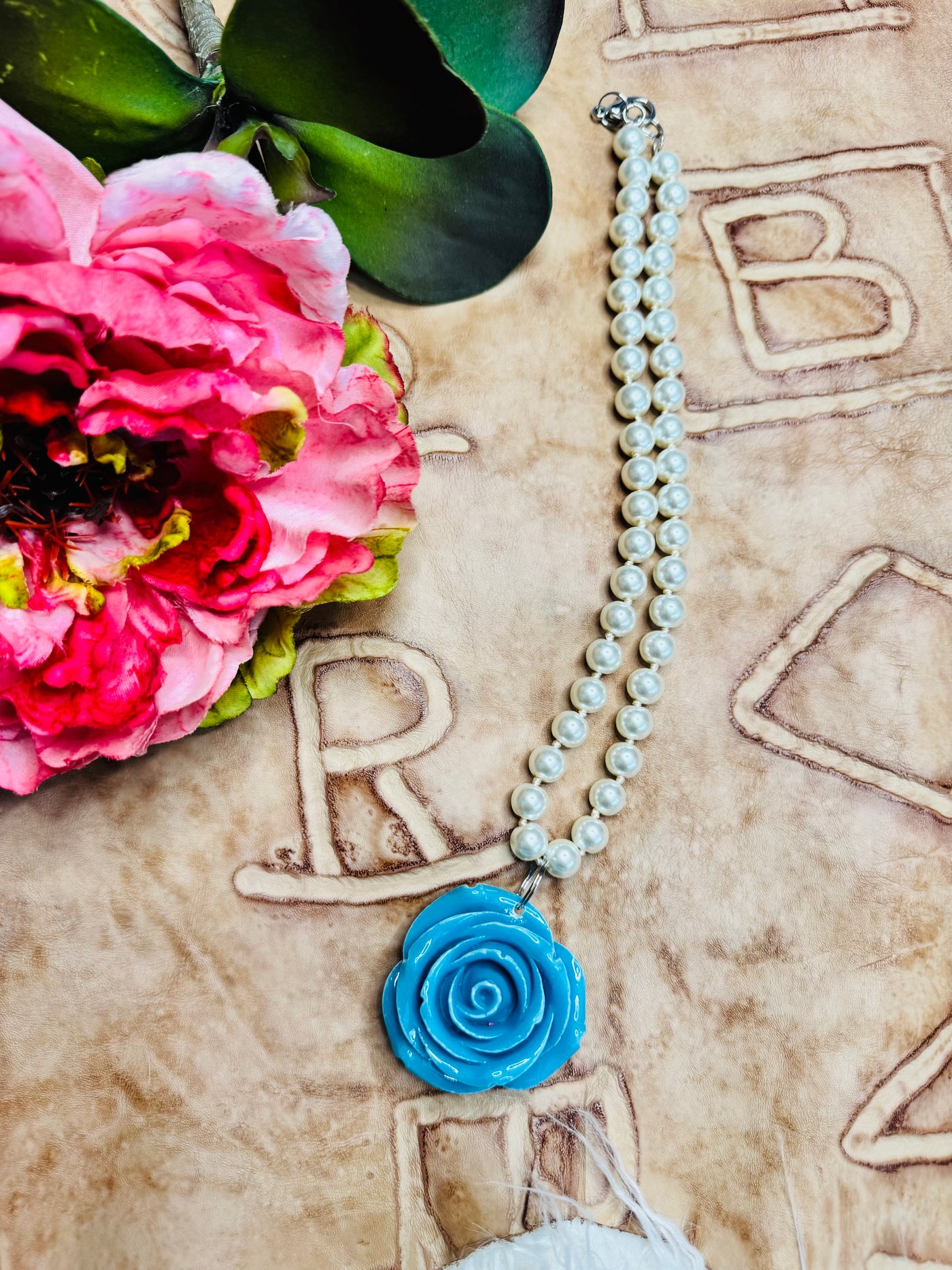 Rose Pearl Necklace
